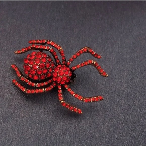 Spider Crystal Rhinestone Brooch - Picture 10 of 16